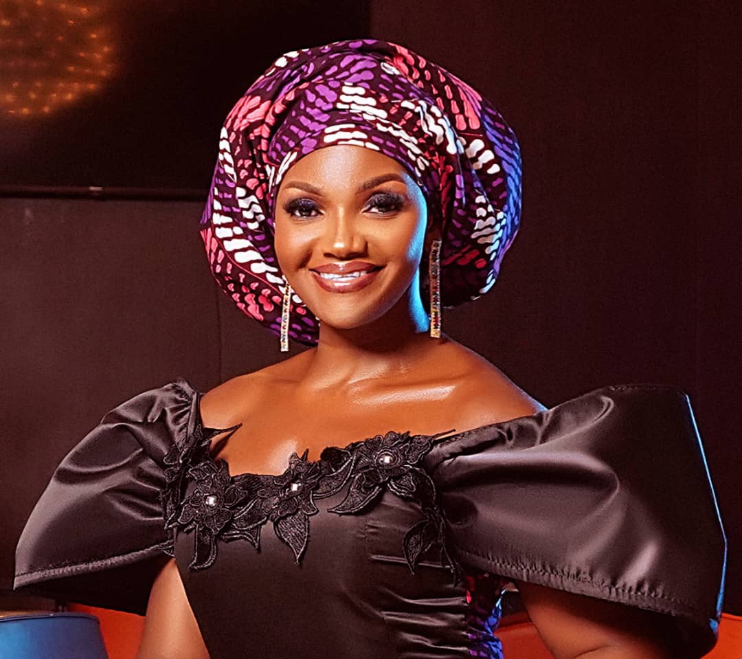 Culture. Kareyce Fotso. C'est le peuple qui choisit celui ou celle qui le représente.